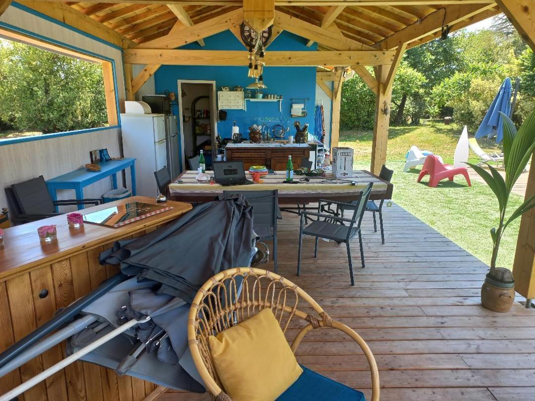 Les Chalets Salineens Salies-du-Salat Exteriör bild